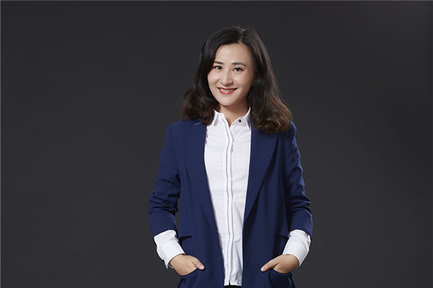 為什么企業(yè)形象照、商務(wù)人像攝影變得越來越重要？已回答